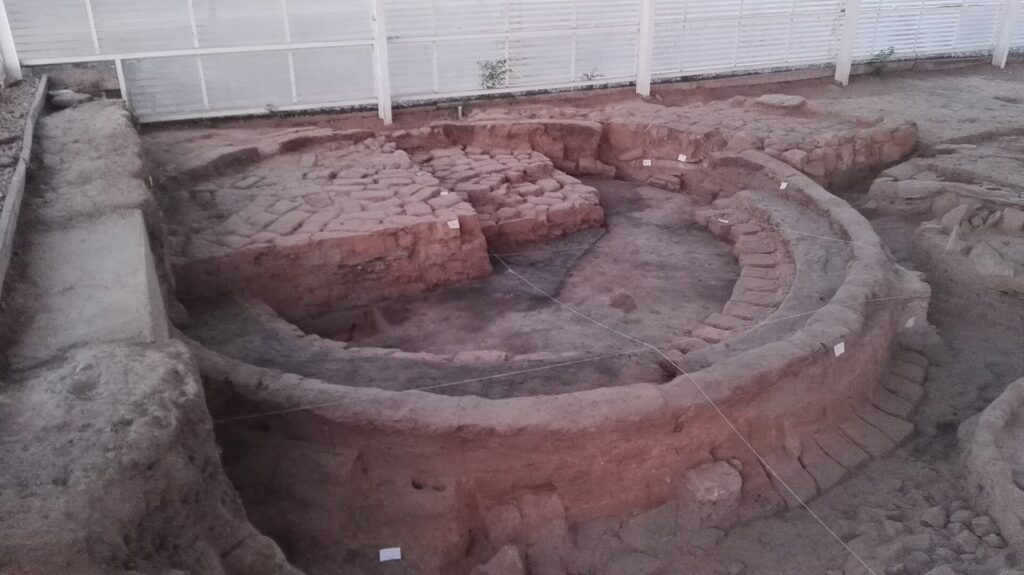 Cerro de San Vicente, Salamanca. Restos de una casa del poblado habitado durante la Edad del Hierro (siglos VII y V a.C.).